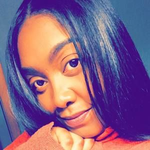 Meet your Posher, Deanna